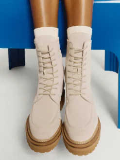 DESERT BEIGE BOOT