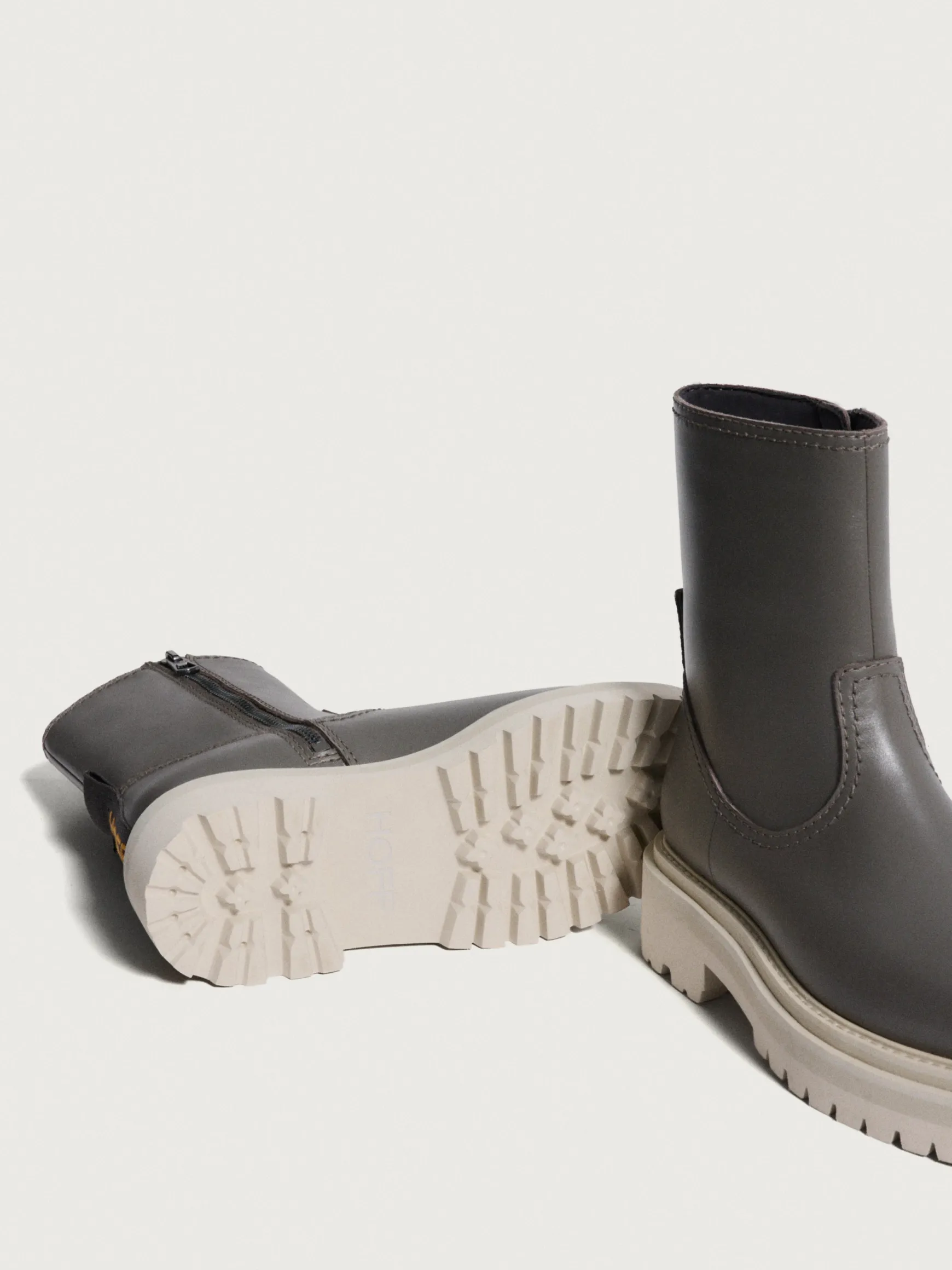 OFFICE GRAY LEATHER BOOT