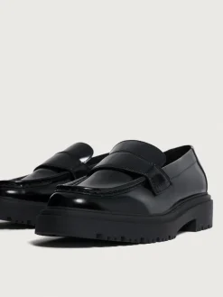 SCHOOL BLACK LOAFER